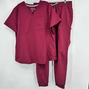 Fabletics Vital 1 Pocket Scrub Top XXL and High Rise Active Jogger Wine Size XL